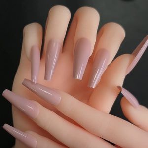 💌BO/GO$6 Nude Glossy Coffin Style Camel Glossy Press On False nails (20 nails)